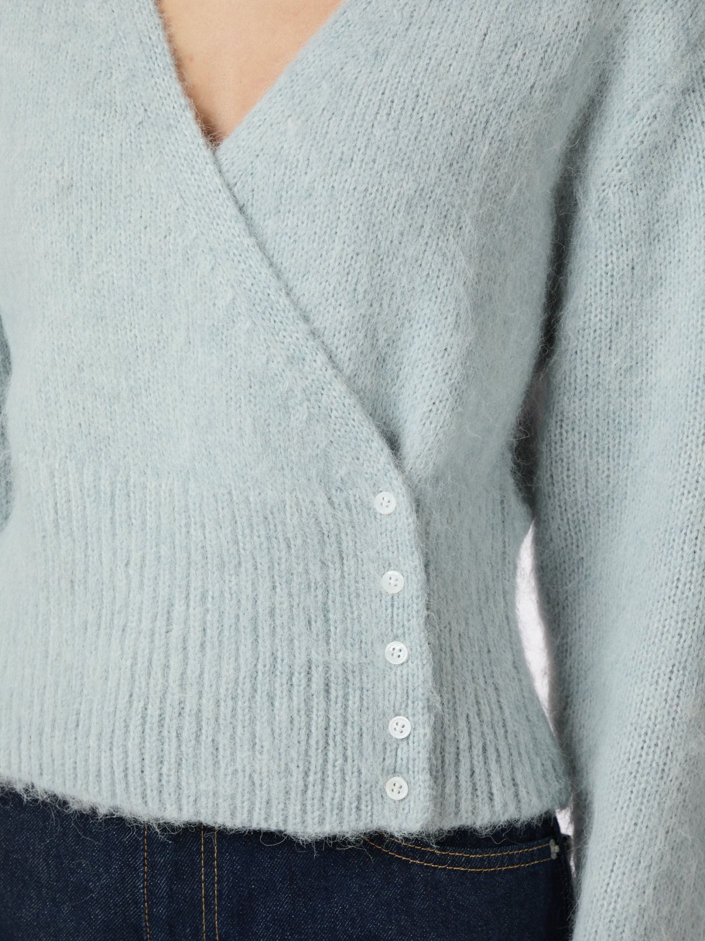 Kilua Fluffy Wrap Knit Blouse Overdeler