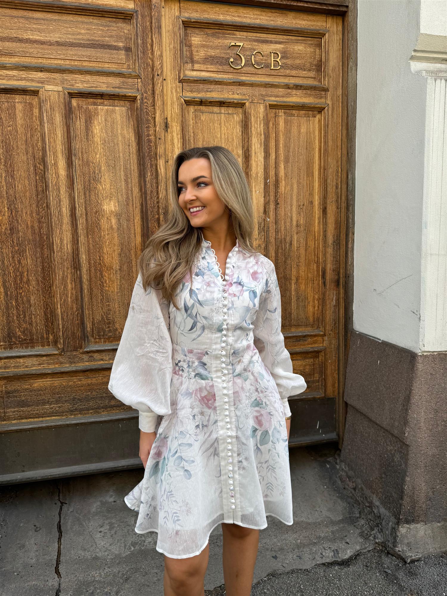 Leona Halter Mini Dress - Pale Blossom - Kjoler