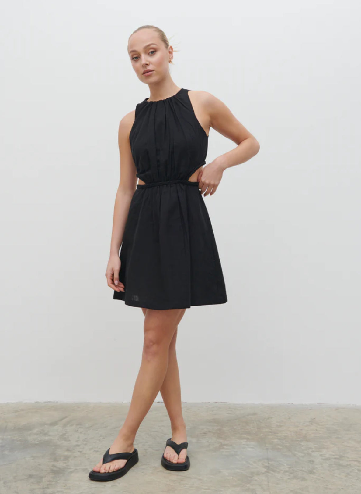 Melody Cut Out Mini Dress Kjoler