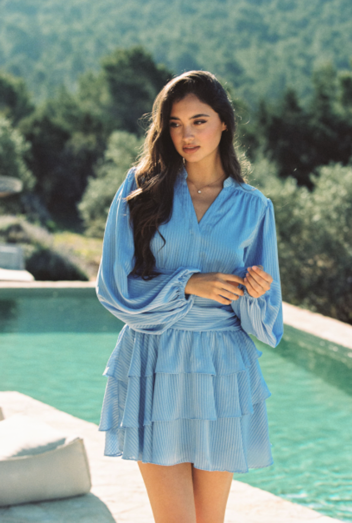 Nadine Belted Ruffle Dress - Ocean Waves - Kjoler