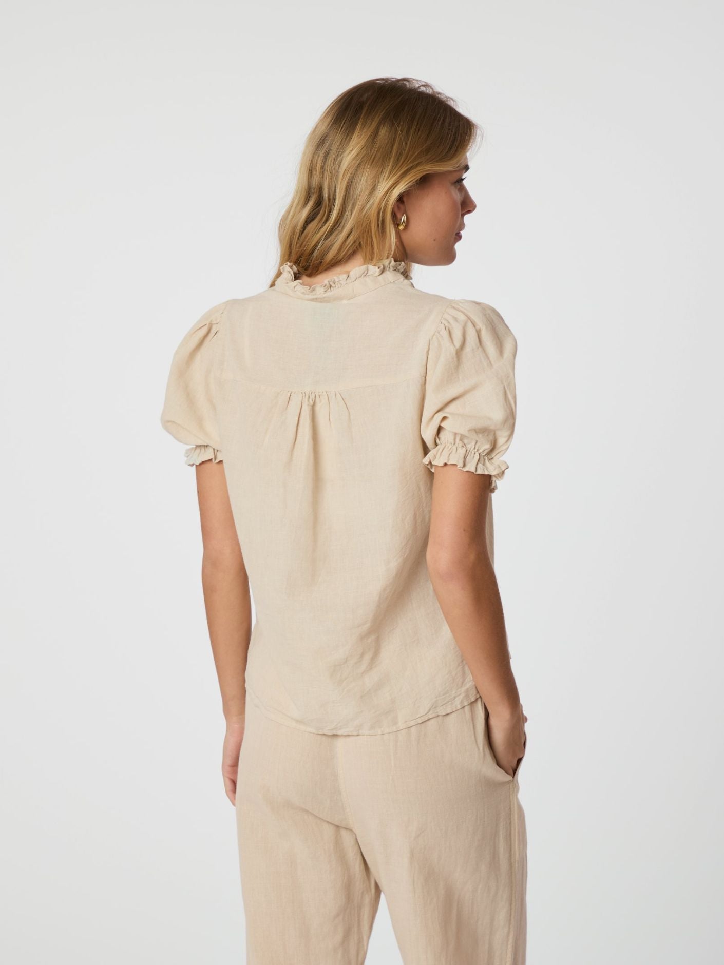 Odesa Linen Blouse - Overdeler