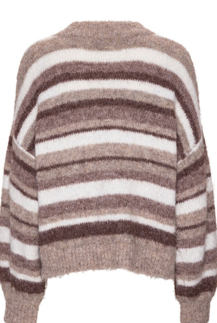 Patrisia Knit Pullover - Overdeler