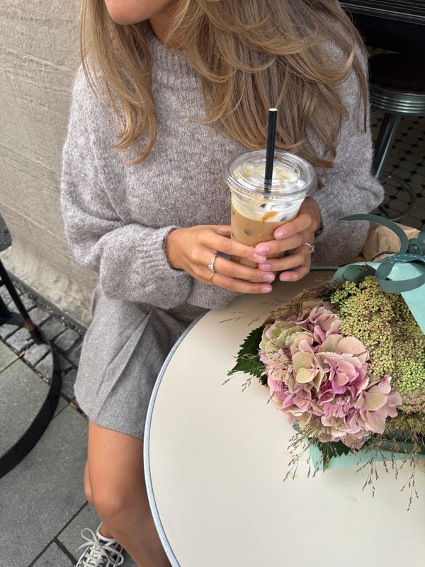 Patrisia Solid Knit Pullover Overdeler