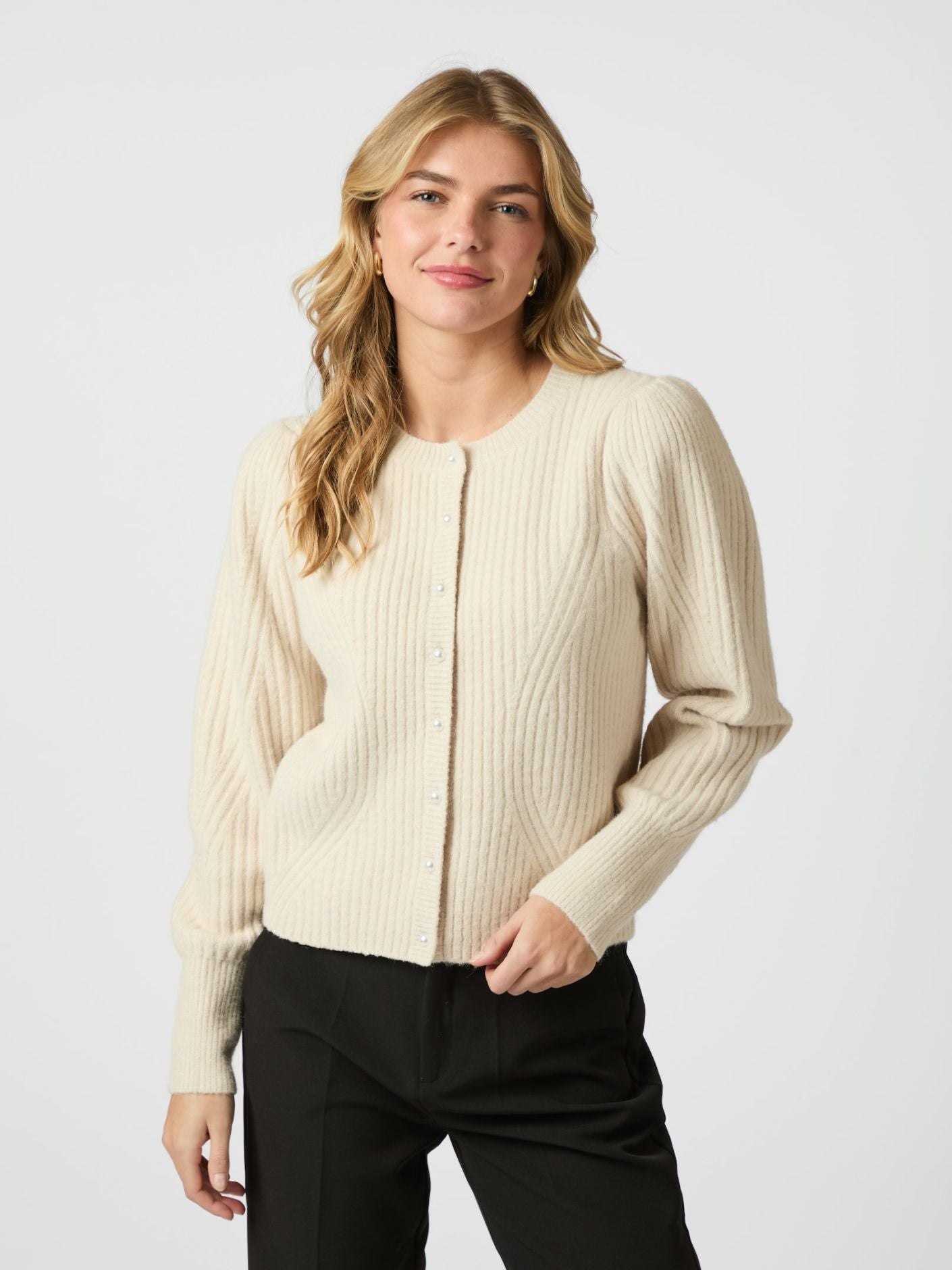 Puli Knit Cardigan Overdeler