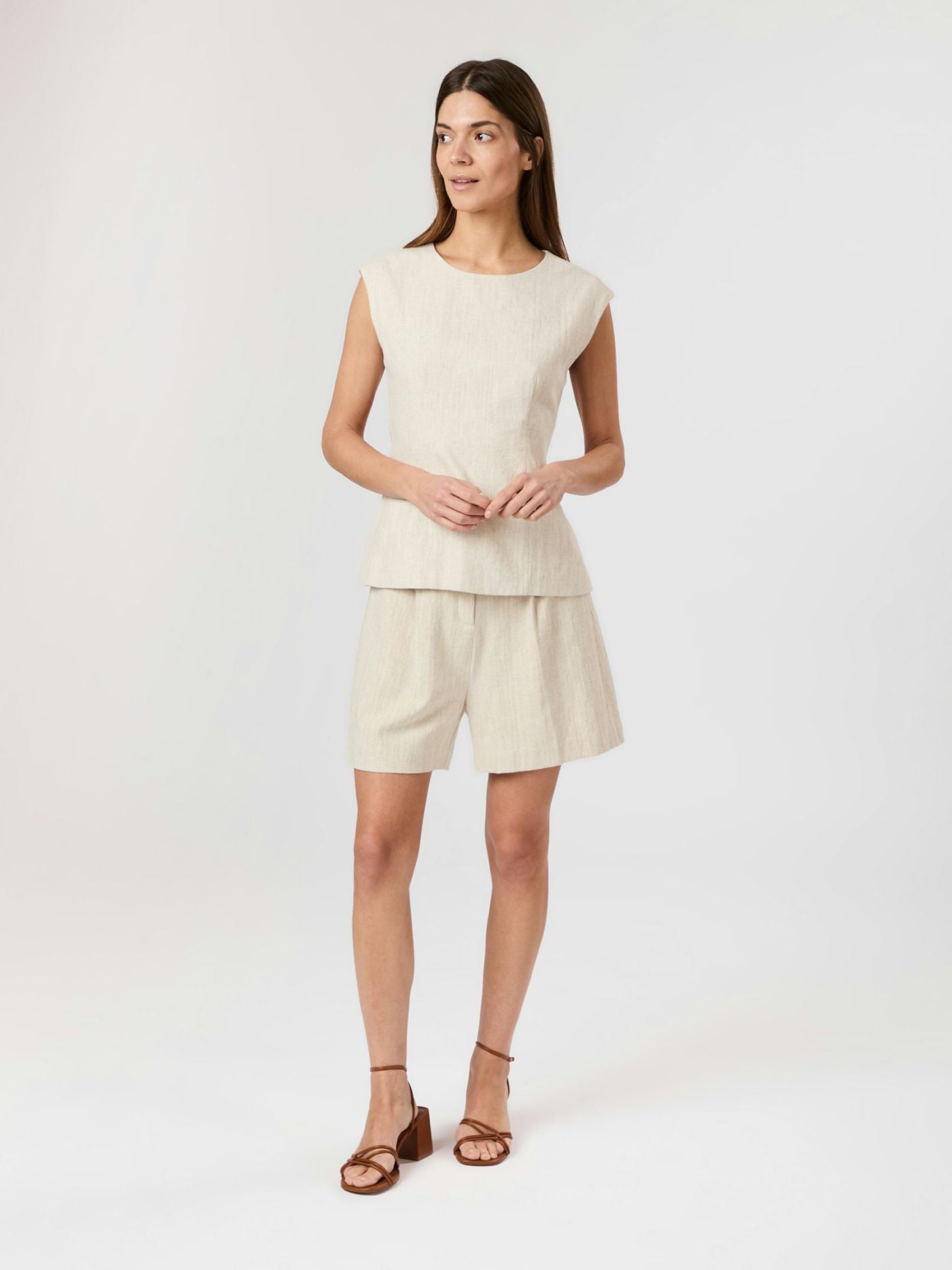 Rafli Ramie Top - Overdeler