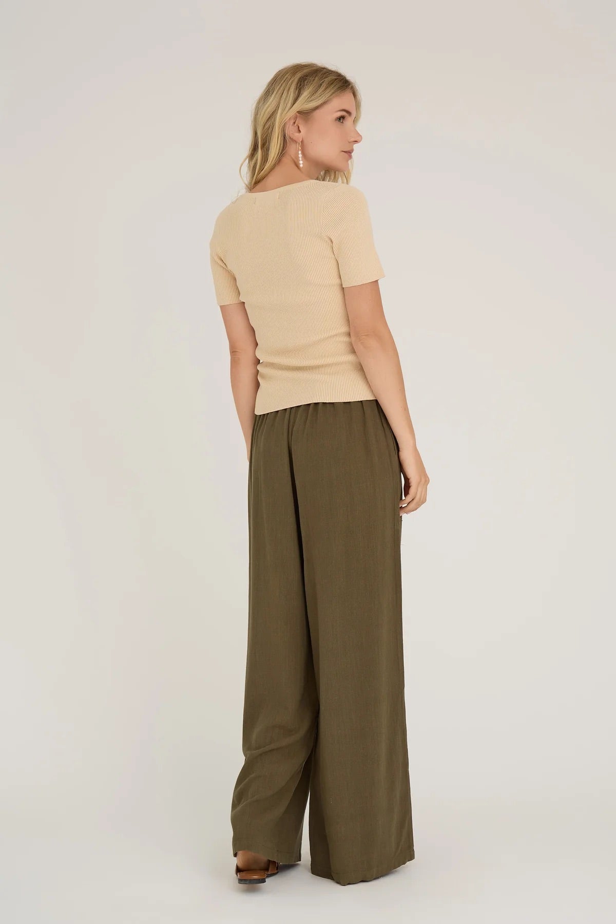 Rib Knit Short Sleeve Top Overdeler