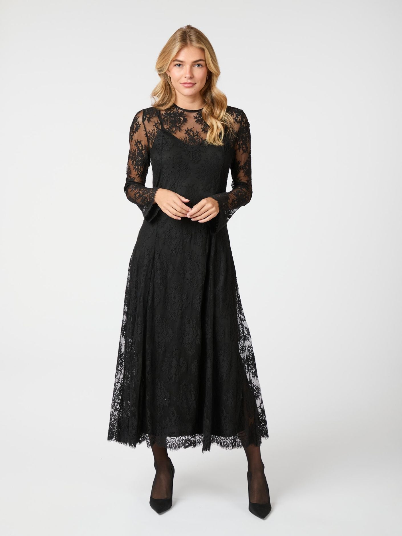 Rimova Lace Dress - 36 - Kjoler