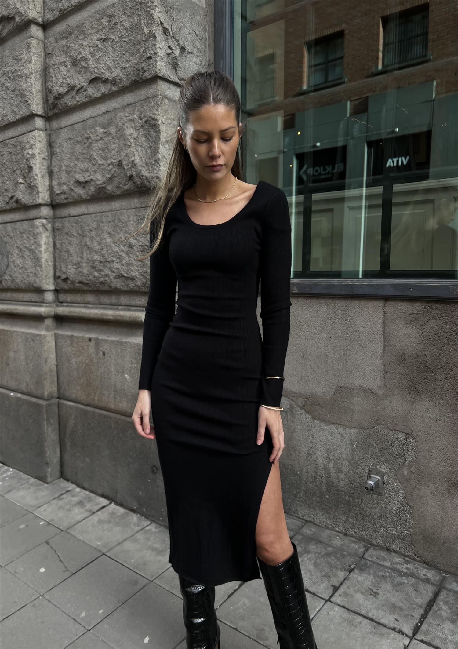 River Knit Midi Dress - Kjoler