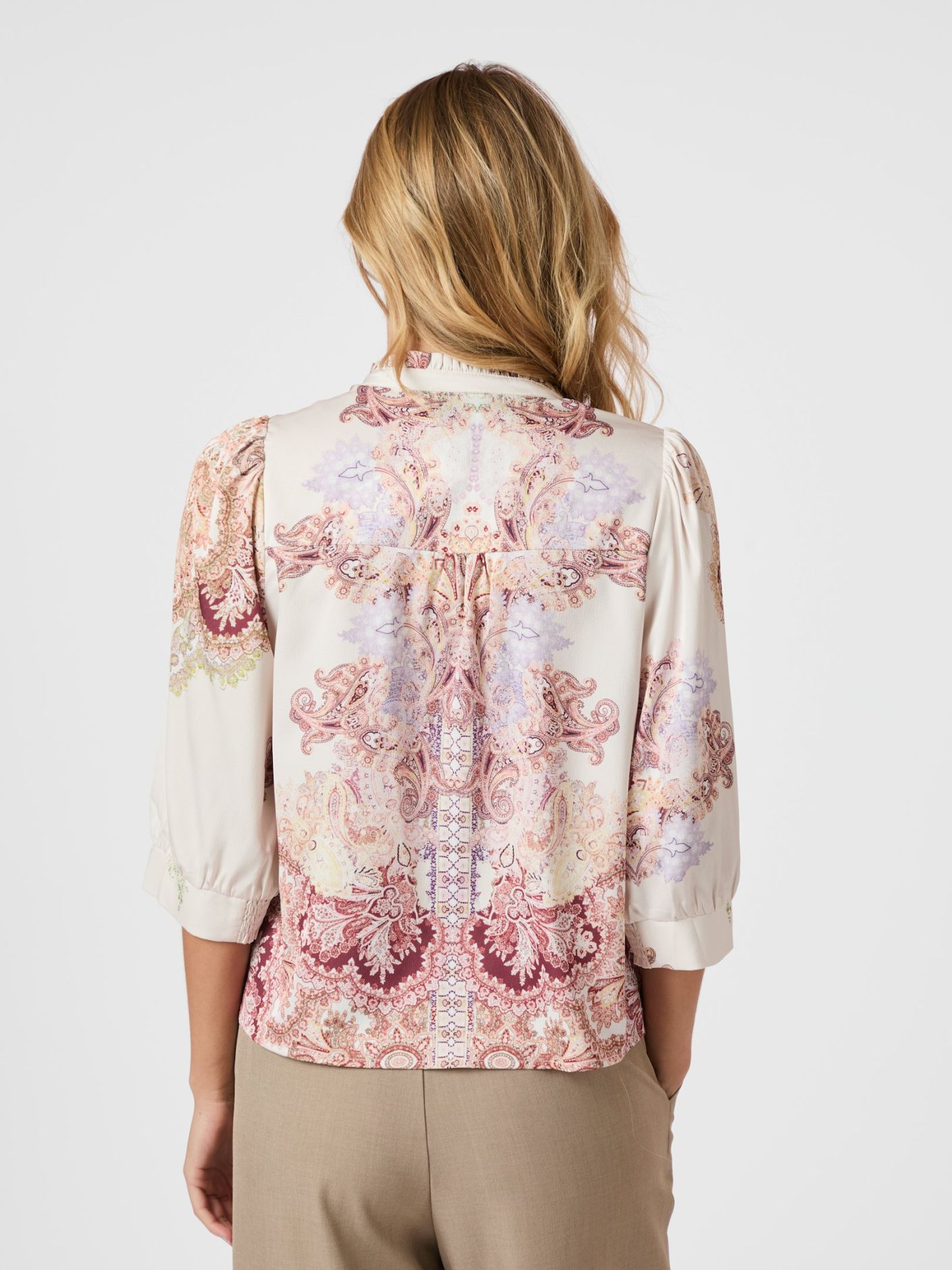 Roselle Artist Paisley Blouse Overdeler