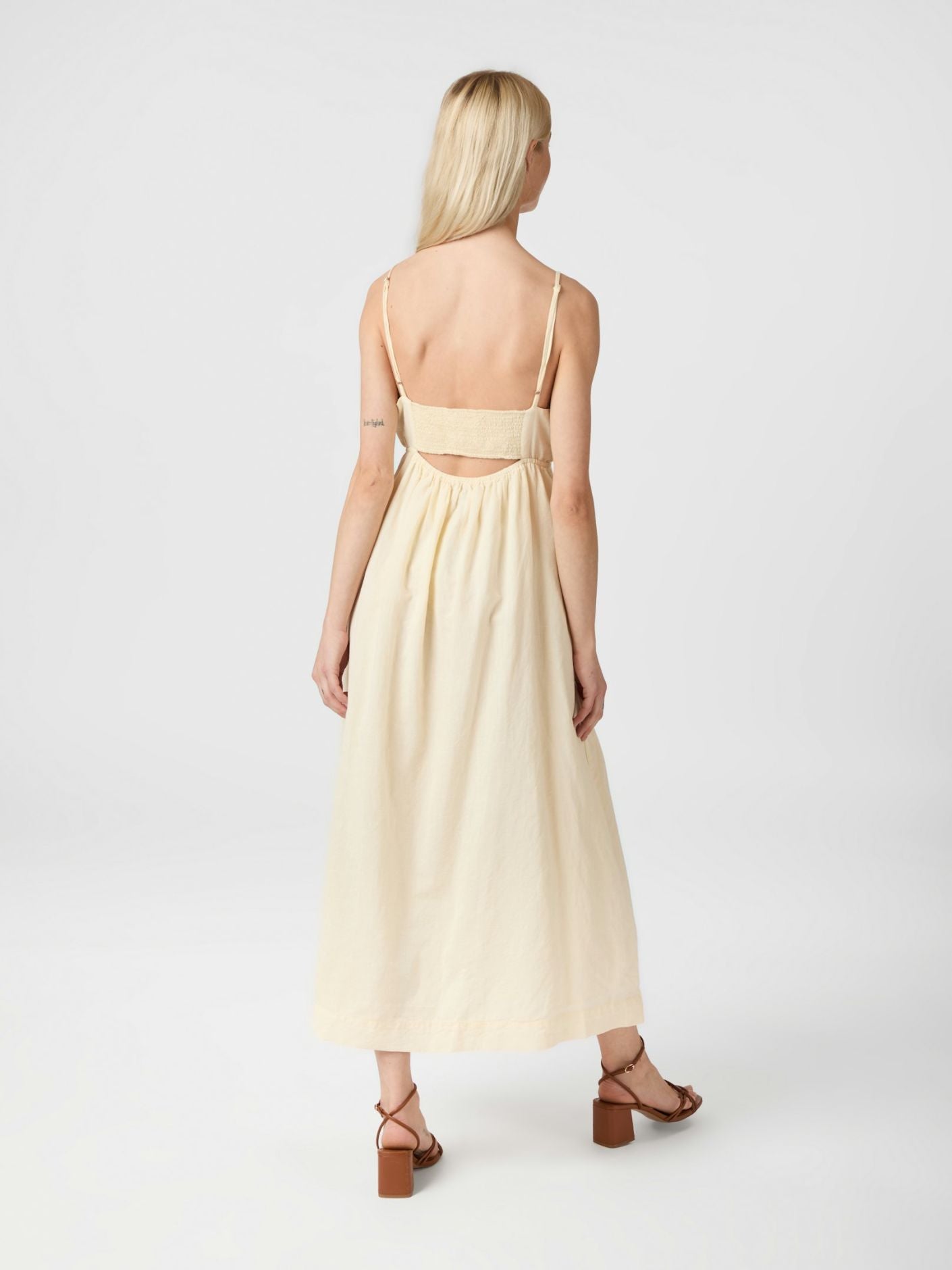 Savani Long Linen Dress Kjoler