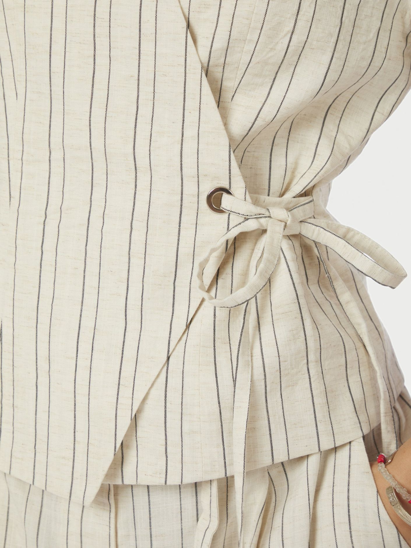 Simmo Stripe Eyelet Blouse - Overdeler
