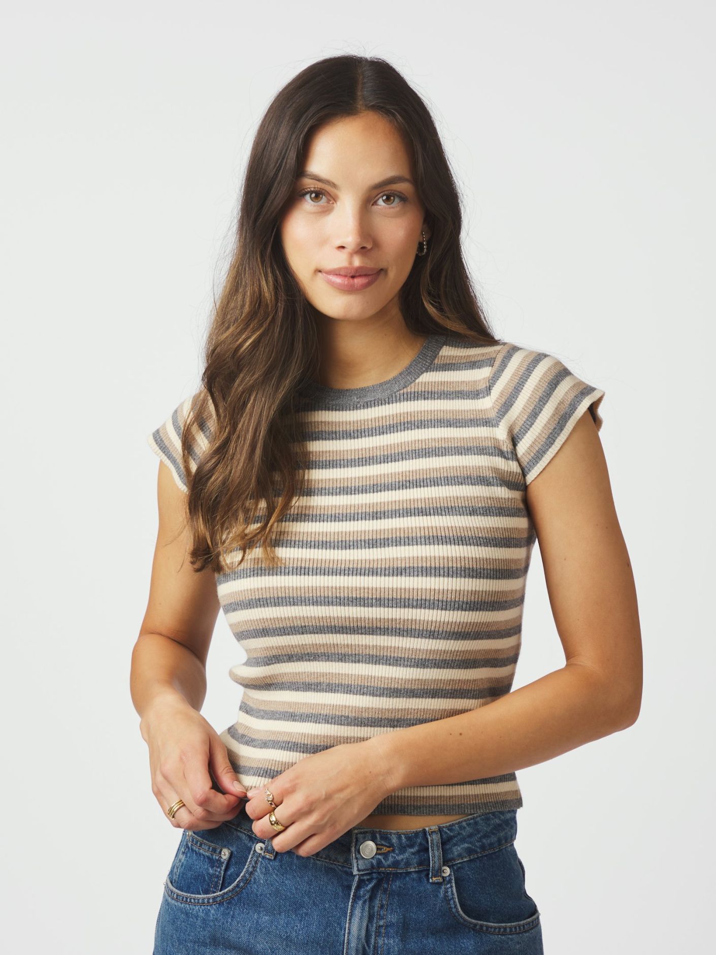 Tirra Simple Stripe Knit Top - Overdeler