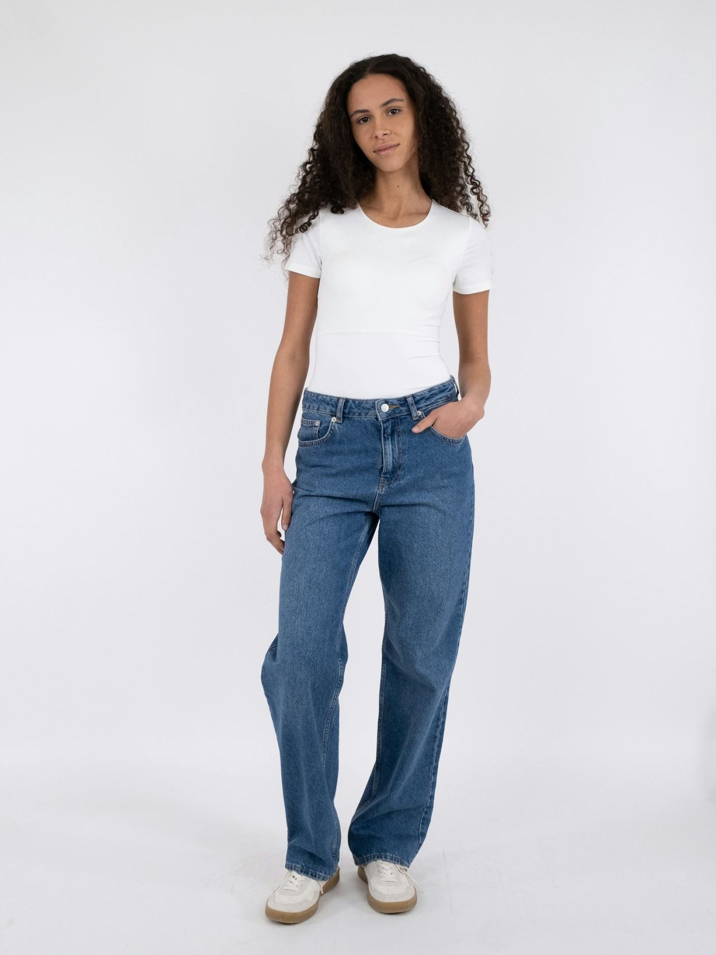 Verna Jersey Tee - Overdeler