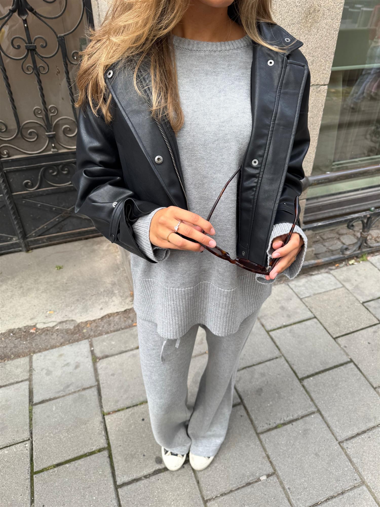 Yasbabette LS O Neck Knit Pullover Overdeler