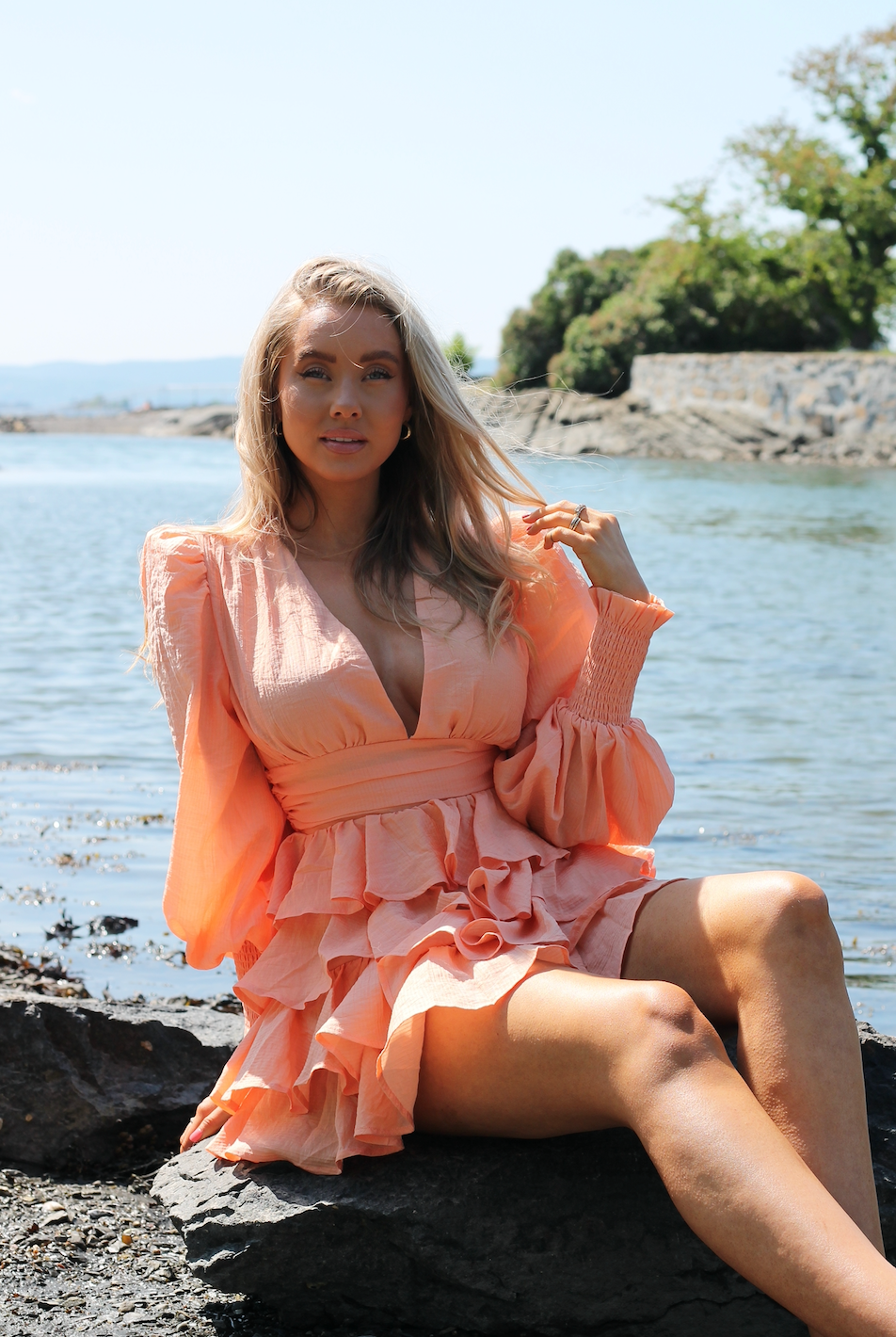 Zarah Ruffle Dress - Kjoler