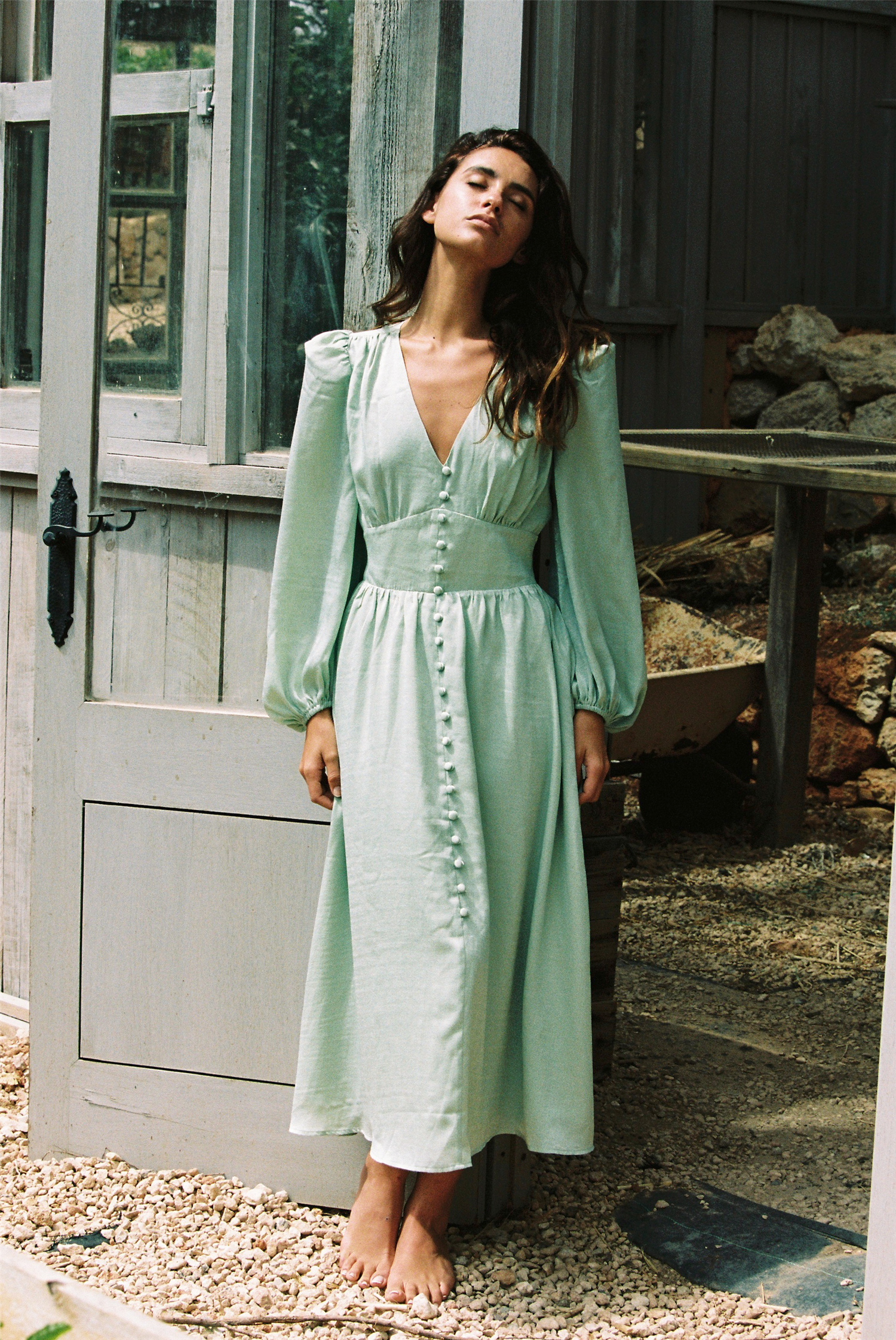 •	Charlize Tuscany Midi Dress