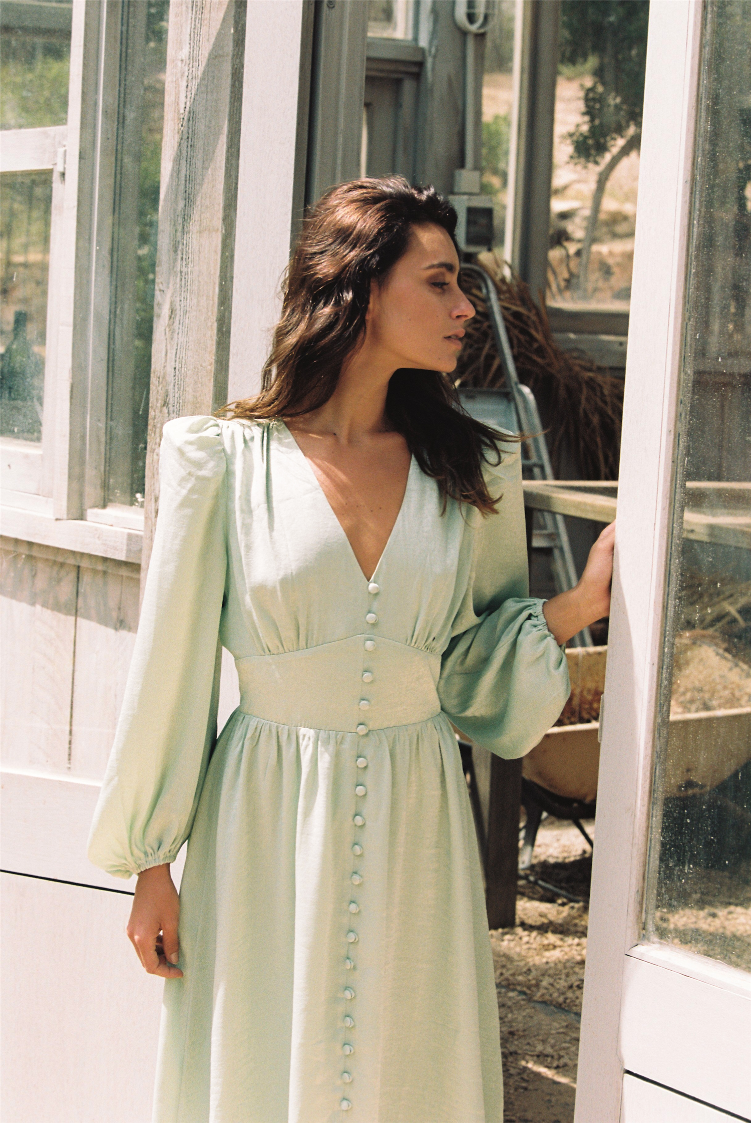 •	Charlize Tuscany Midi Dress